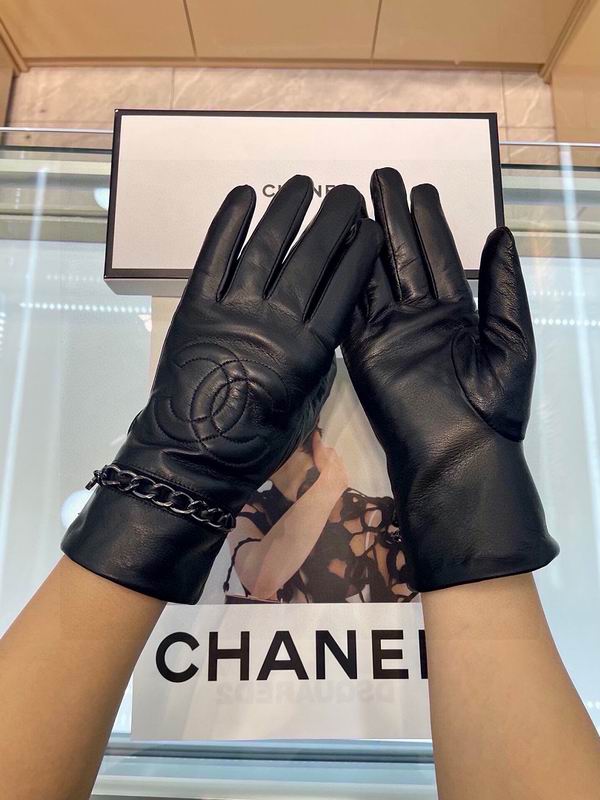 Chanel gloves hm96